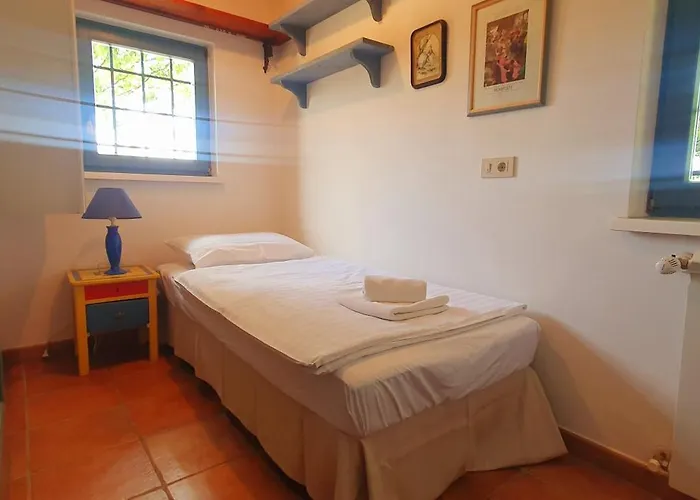 Karsolina Holiday home Stanjel